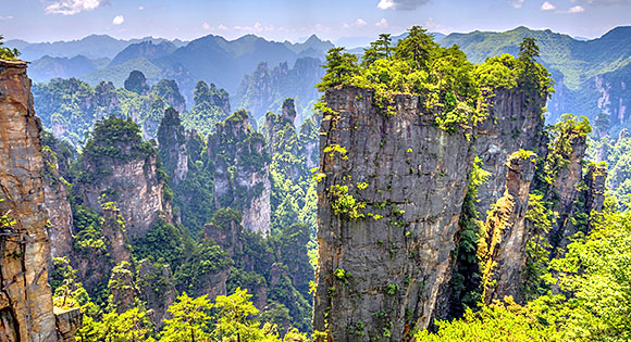 名古屋発】 ～大自然の描く山水画の世界へ～世界遺産・張家界（武陵源