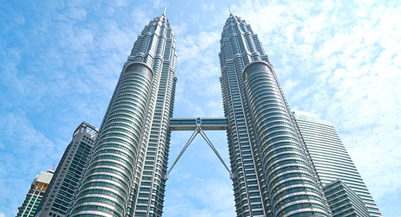 クアラルンプール旅行は海外格安ツアーでこんなに安く行ける カモメツーリスト