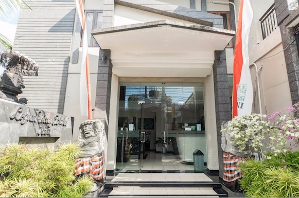 花粉を逃れてバリ島ロングステイ 便利な立地滞在でアクティブにバリ島をたっぷり楽しむ レギャン ビレッジ スタンダード 滞在 ガルーダインドネシア航空直行便利用 22日間 毎朝食 送迎 レイトチェックアウト付