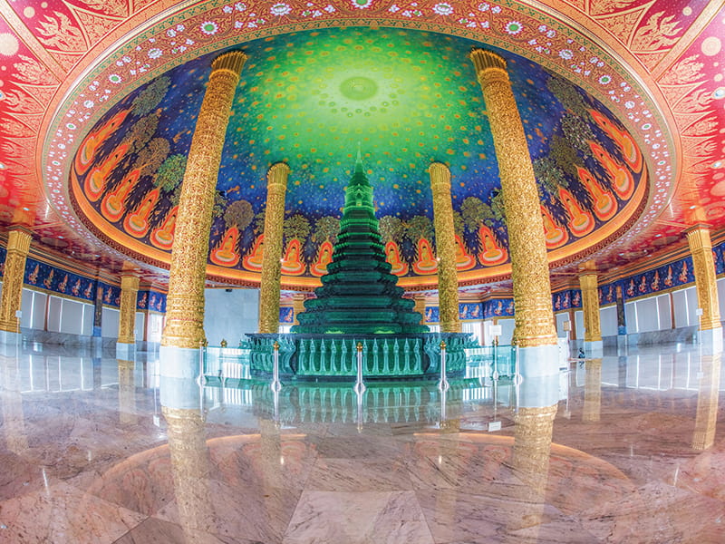 チャイナエアライン利用 ☆クラウンプラザ バンコク ルンピニパーク☆スタンダードルーム（朝食付き）で過ごす バンコク3泊4日｜往路発:午前/復路発:午前