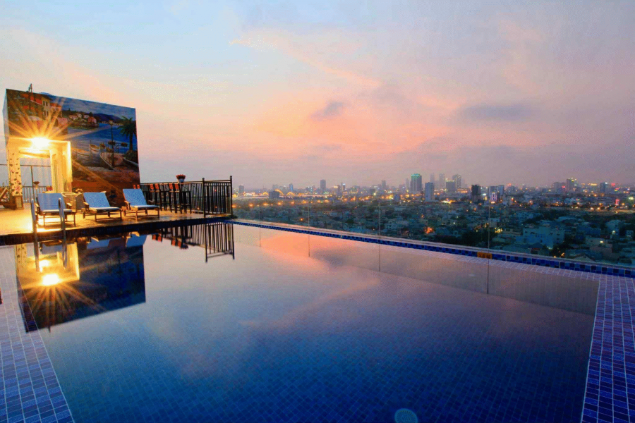 ★お手軽フリープラン★香港航空で行く！ダナン3泊5日 アンファダ ホテル (旧 フィヴィテル キング ホテル) スーペリアルーム（窓無し）にご宿泊