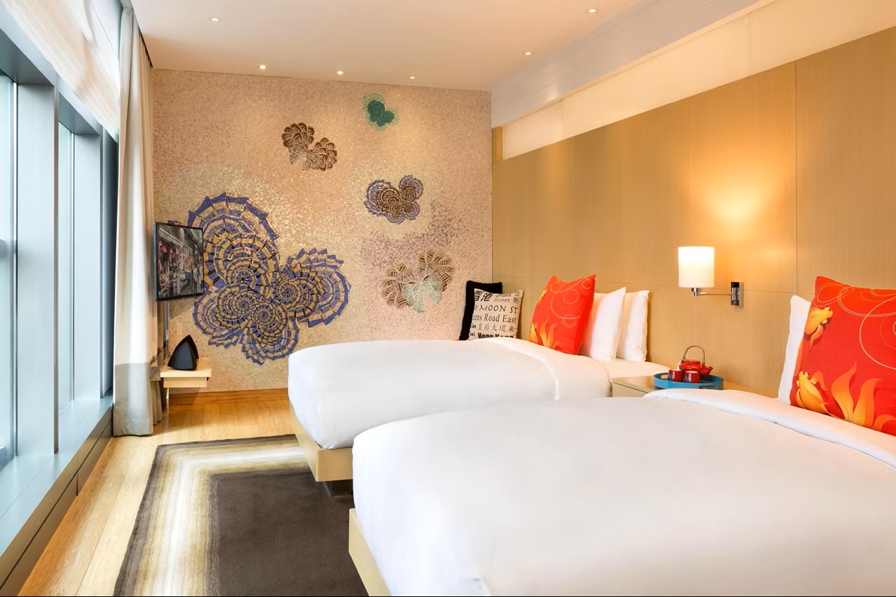 ◆◇IHGグループのホテルに宿泊！嬉しい朝食付き◇◆《往路：午前発/復路：午前発》キャセイパシフィック航空で行く！成田発 香港2泊3日　ホテル インディゴ 香港島 by IHG にご宿泊