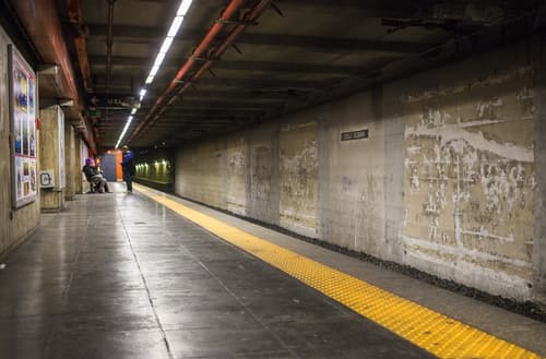 ローマのメトロ駅
