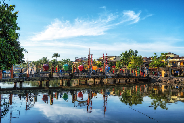 An Hoi Bridge and Thu Bon River