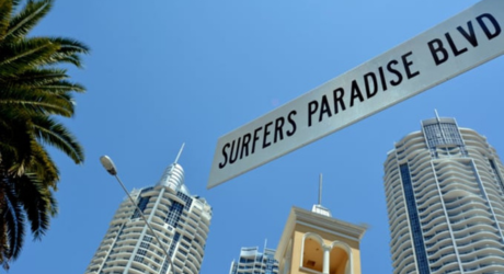 サーファーズパラダイス