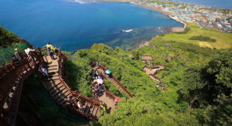 城山日出峰（ソンサンイルチュルボン）