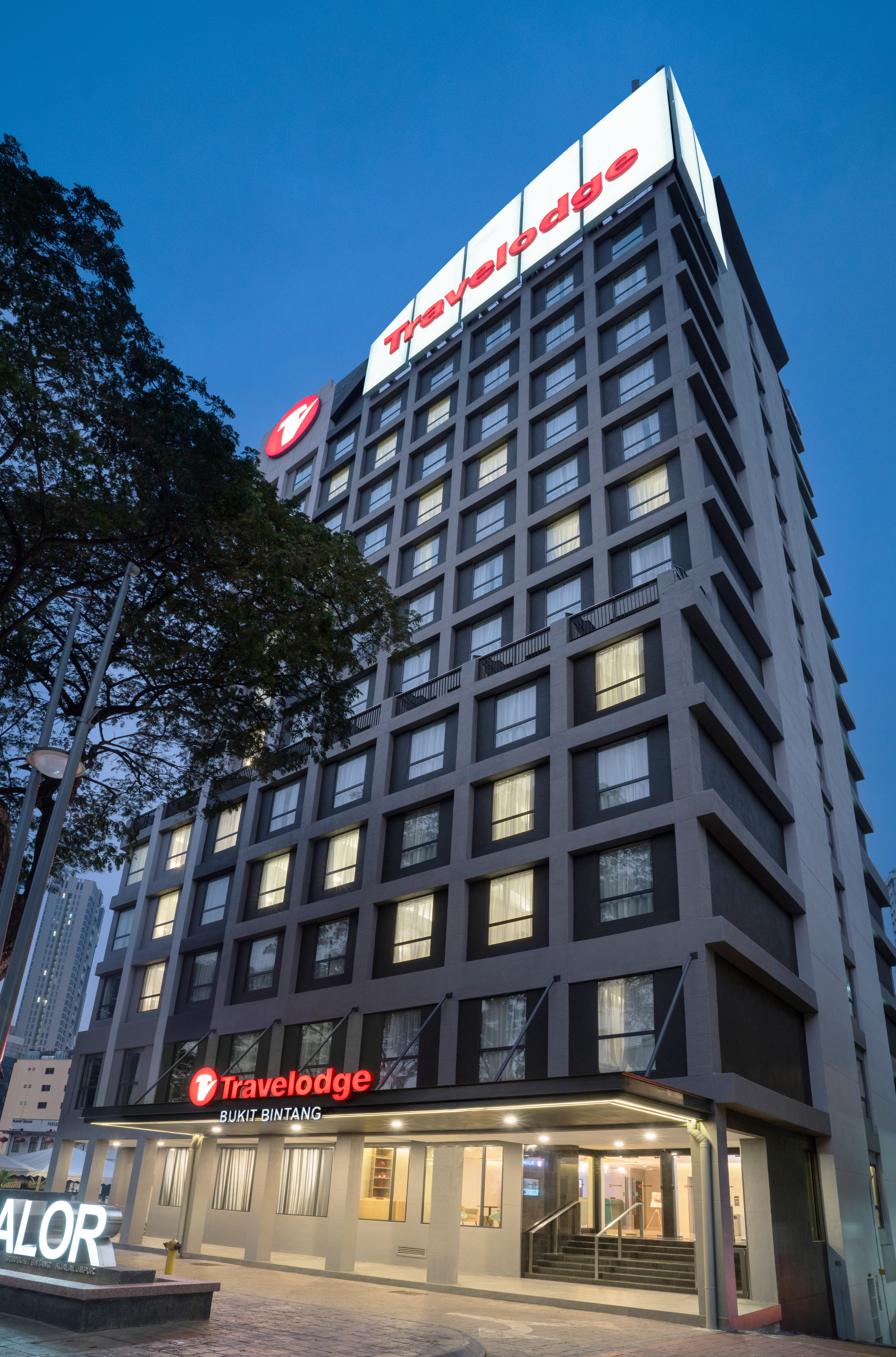 ゆっくり夜出発 お買い物天国 クアラルンプール 2泊4日 トラベロッジ ブキッビンタン スーペリアバルコニー 朝食付 送迎付 小人料金あり マレーシア航空 ゆっくり夜出発 お買い物天国 クアラルンプール 2泊4日 トラベロッジ ブキッビンタン スーペリアバルコニー 朝食付 送迎付 小人料金あり マレーシア航空