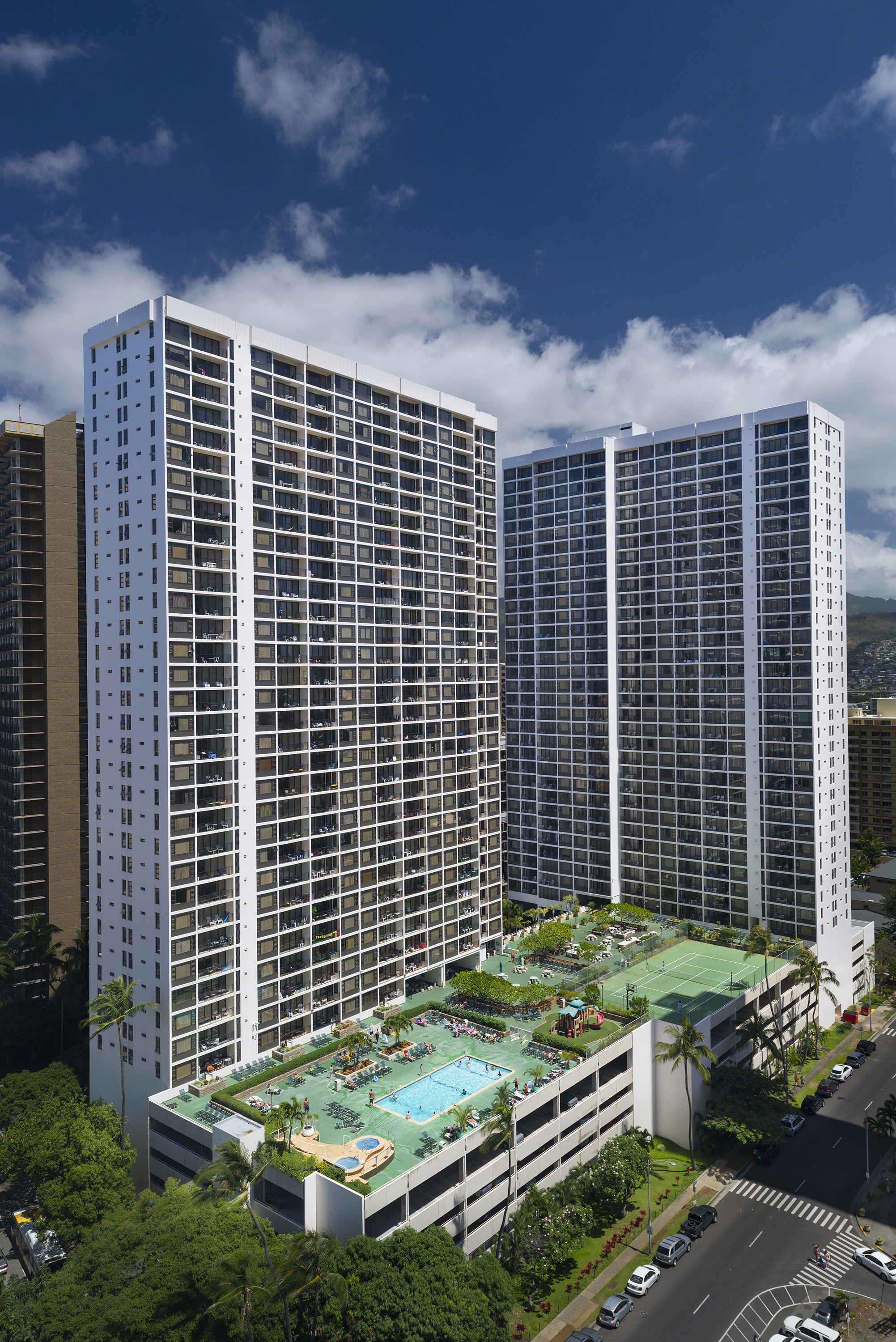 3名様プラン ハワイアン航空 大阪 関西国際空港発ハワイ6日間 アストン アット ザ ワイキキ バニアン1ﾍﾞｯﾄﾞﾙｰﾑ ｼﾃｨｰﾋﾞｭｰ 3名様1室利用